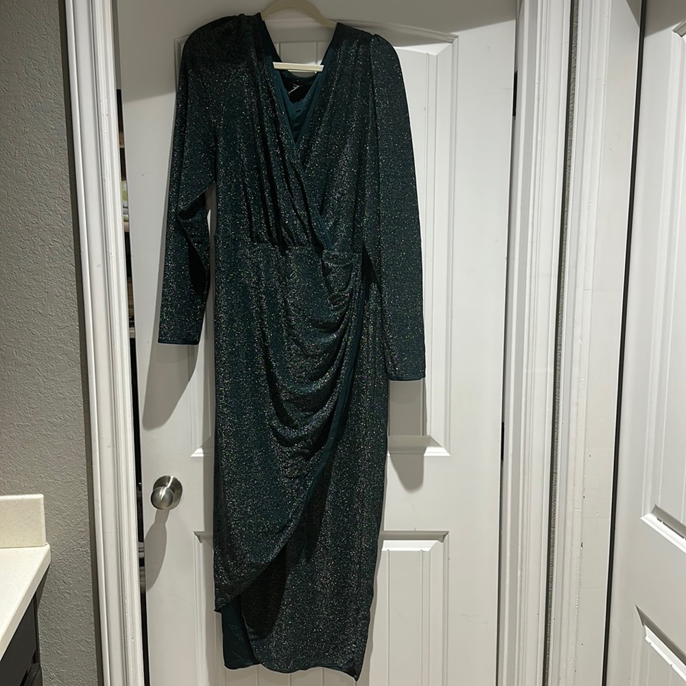 Emerald green, sparkle, wrap, stretchy dress